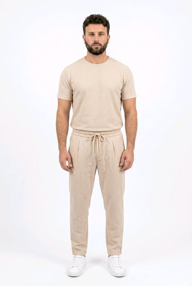Pantalacci Crema Detailansicht – Eleganter Pantalacci-Schnitt in Crema, Made in Italy | GMILANO Basel