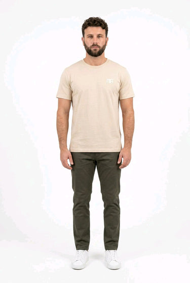 G2FIRENZE T-Shirt Logo-Plakette Crema – 50% Cotton 50% Modal, Regular Fit, Made in Italy | GMILANO Fashion Basel