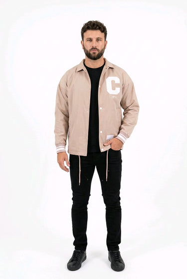 IKAO Jacket Powder – Detailansicht, hochwertiges Polyester-Material, Streetwear Jacke | GMILANO Fashion Basel